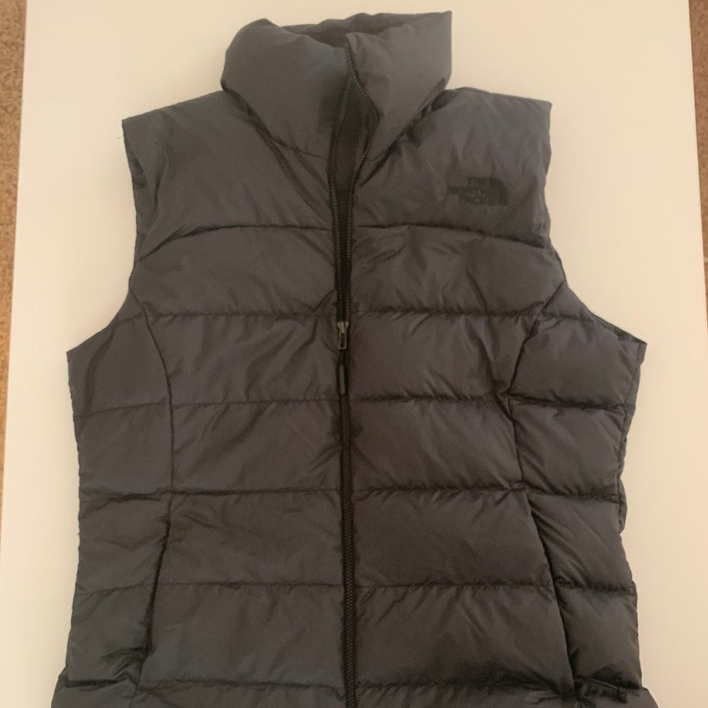 Womens North Face Black Puffer Vest